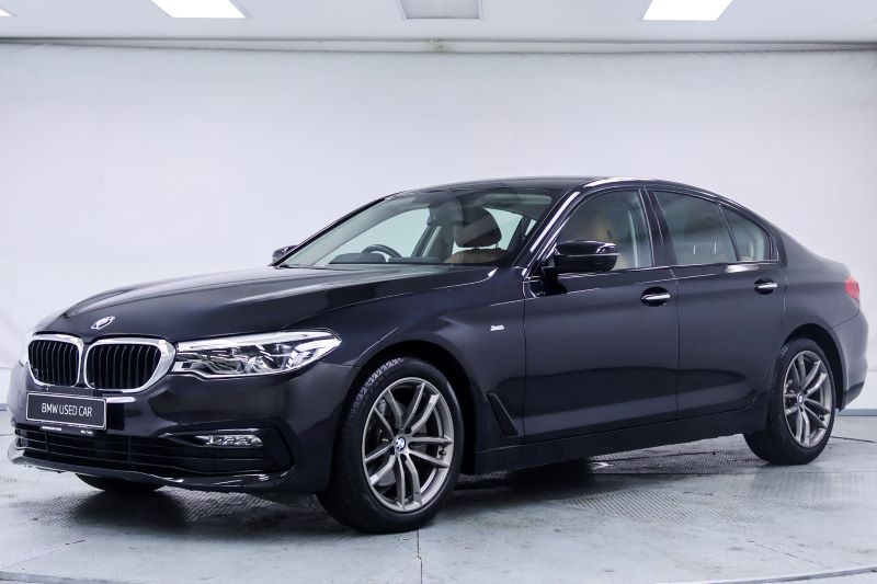 2022 BMW 5 Series