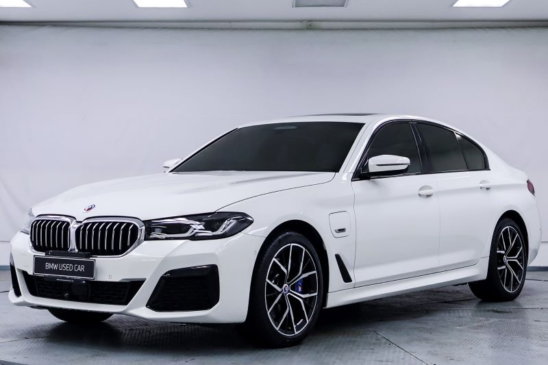 2022 BMW 5 Series