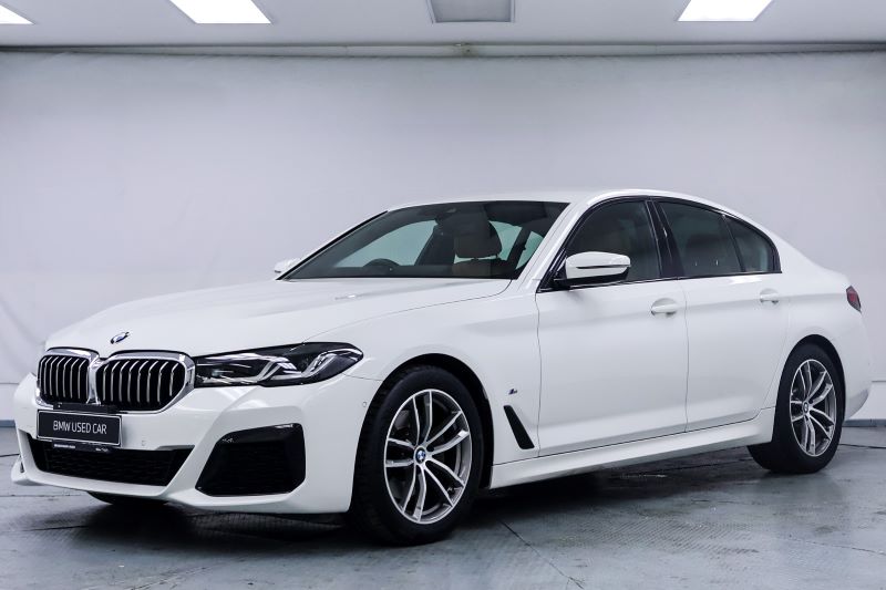 2022 BMW 5 Series