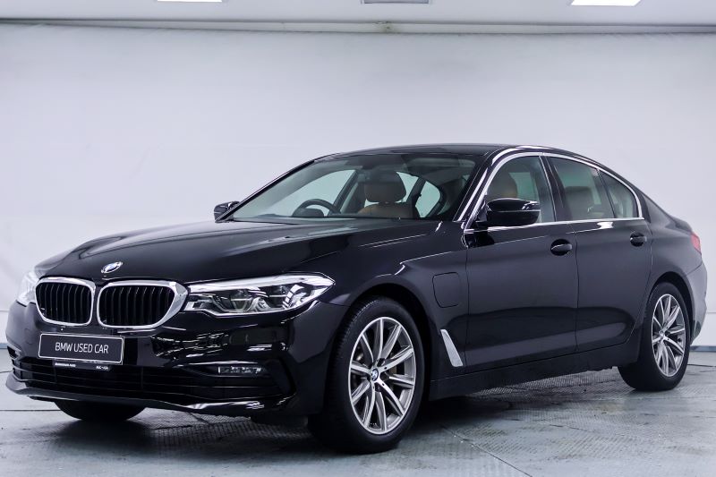 2021 BMW 5 Series
