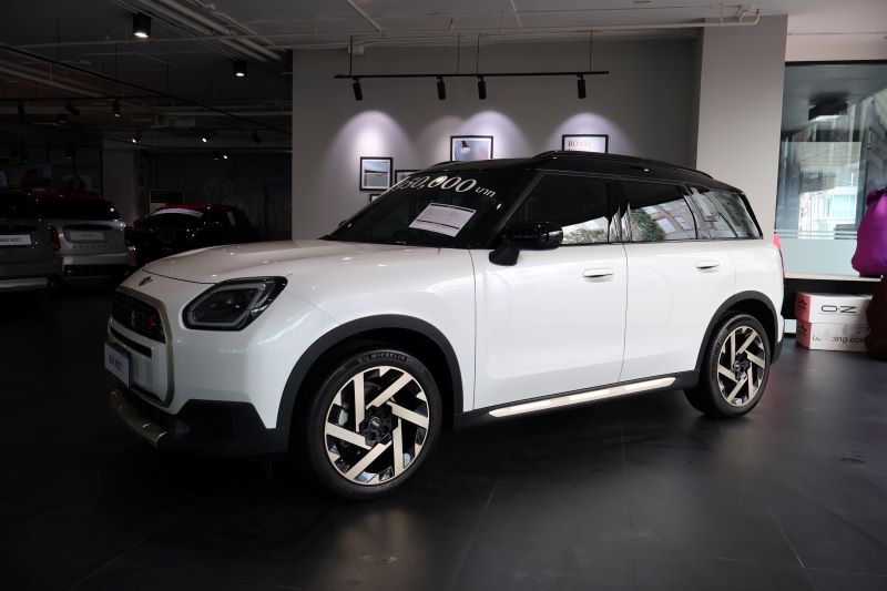 2024 MINI MINI COOPER COUNTRYMAN