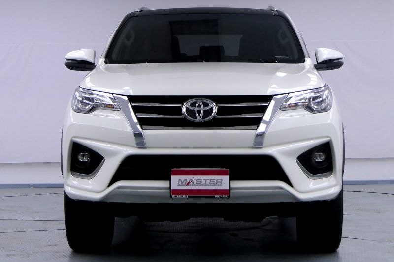 TOYOTA FORTUNER 2.8 TRD Sportivo (4WD)