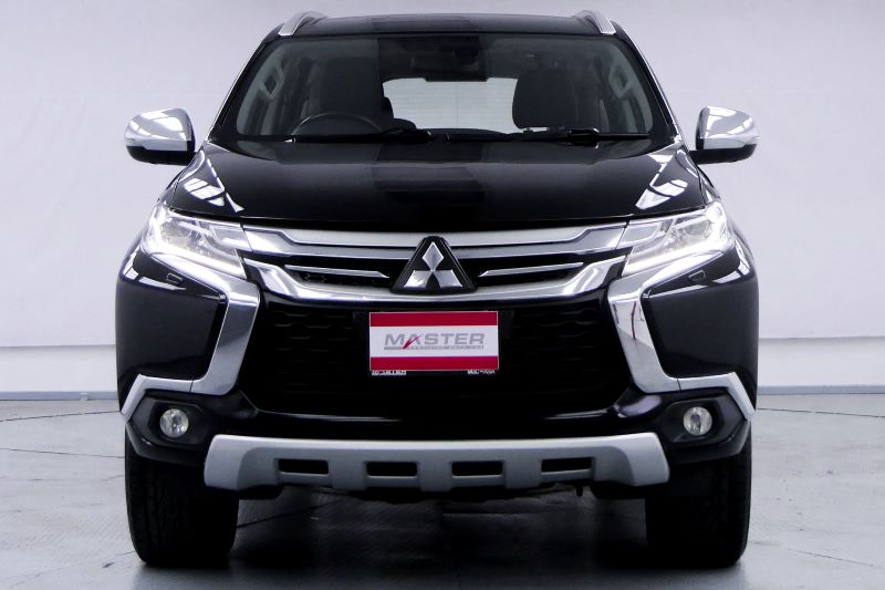 MITSUBISHI PAJERO SPORT 2.4 GT 