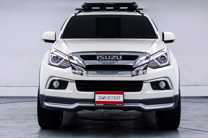 ISUZU MU-X 3.0 VGS DVD NAVI (2WD)