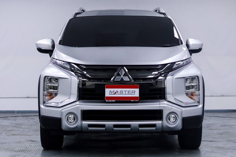 MITSUBISHI XPENDER CROSS1.5