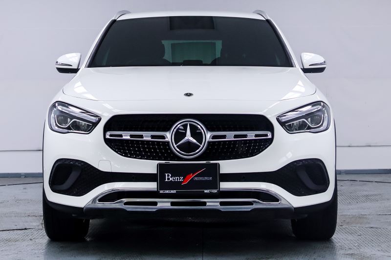 BENZ GLA200 Progessive - W247