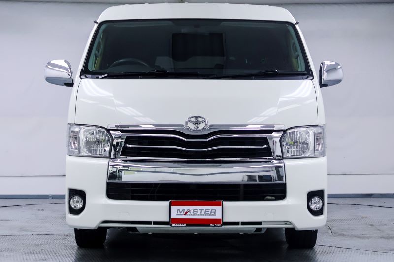 TOYOTA VENTURY 2.7 G (AT) 