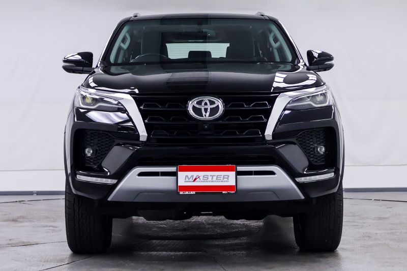 TOYOTA FORTUNER 2.4V 