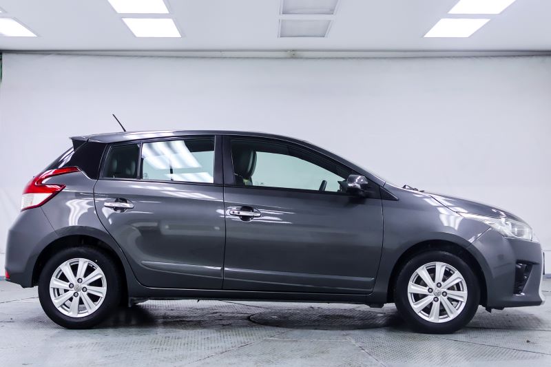 TOYOTA YARIS 1.2 G