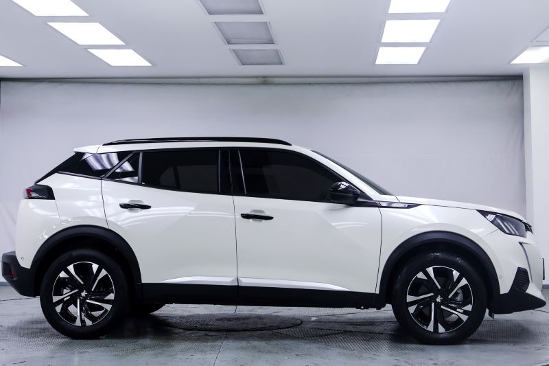 PEUGEOT 2008 1.2 TURBO