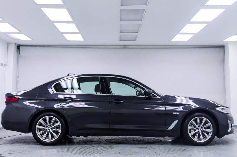 BMW 530e Luxury LCI-G30 