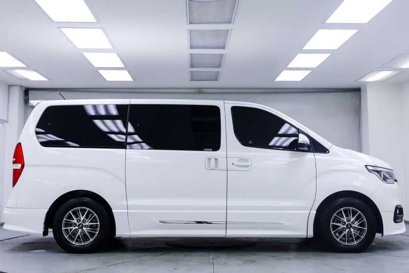 HYUNDAI H-1 2.5 ELITE