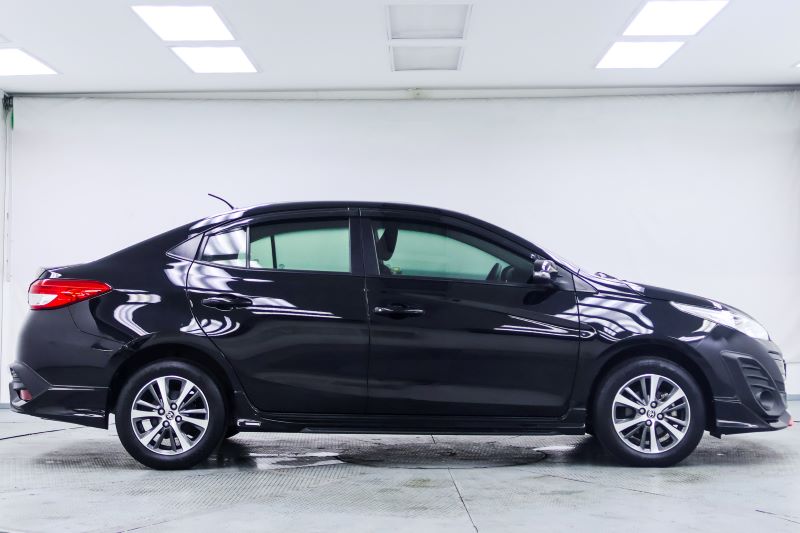 TOYOTA YARIS 1.2 S