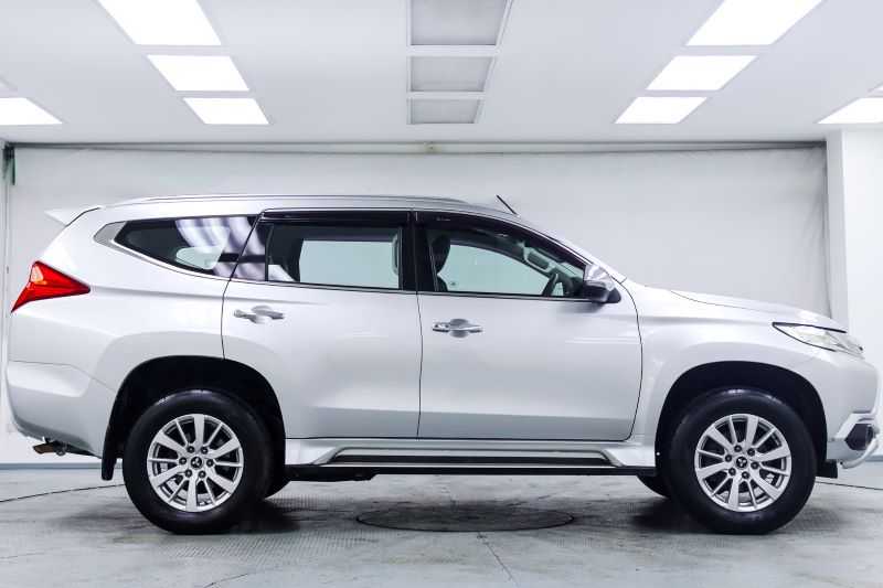 PAJERO SPORT 2.4 GT PREMIUM