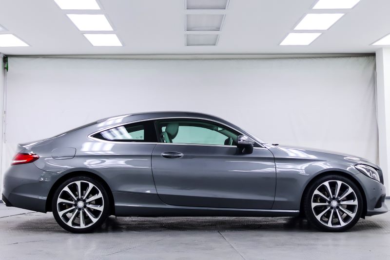 BENZ C250 COUPE W-205 