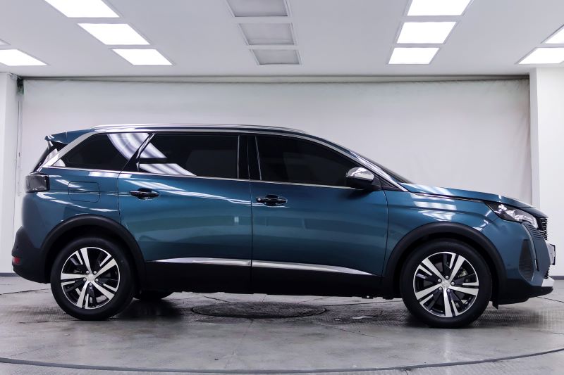 PEUGEOT 5008 Allure 