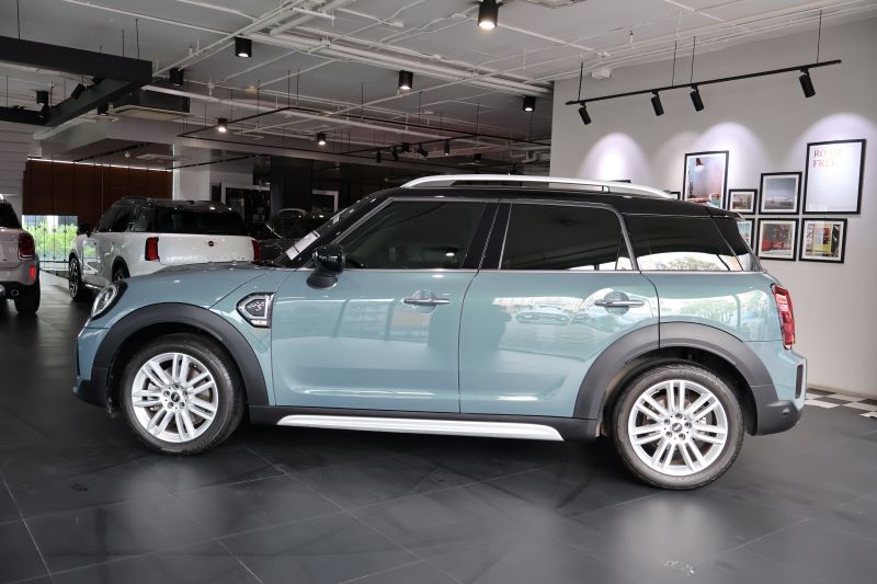 MINI Countryman Entry F60 LCI
