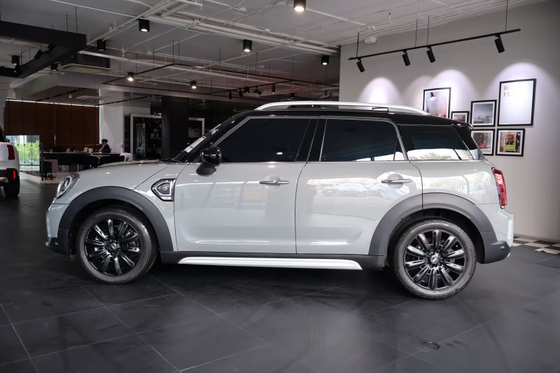 MINI Countryman HighTrim F60 LCI