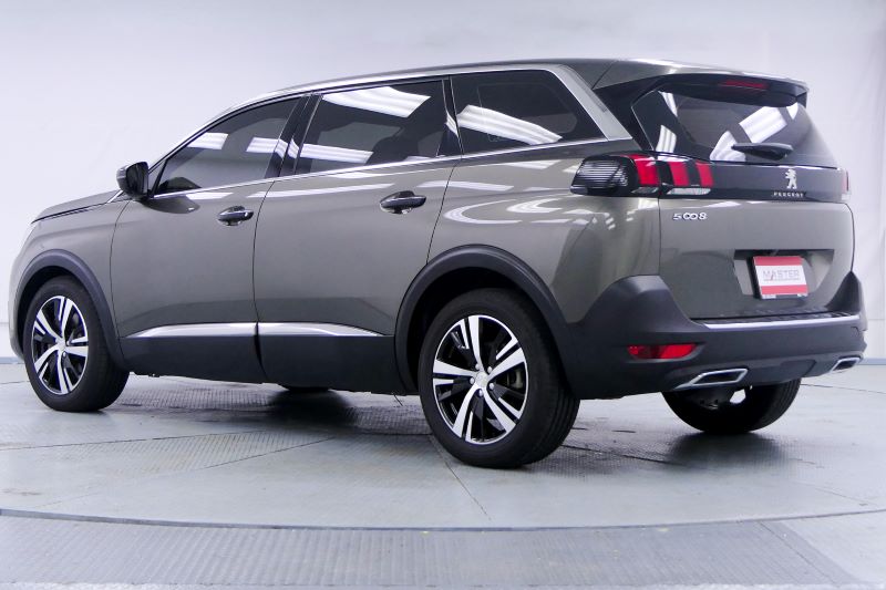 PEUGEOT 5008 ACTIVE 