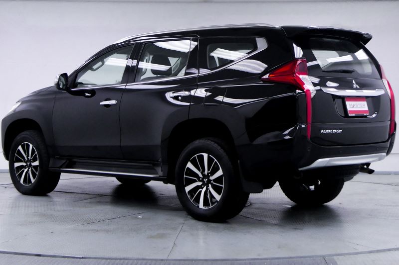 MITSUBISHI PAJERO SPORT 2.4 GT 