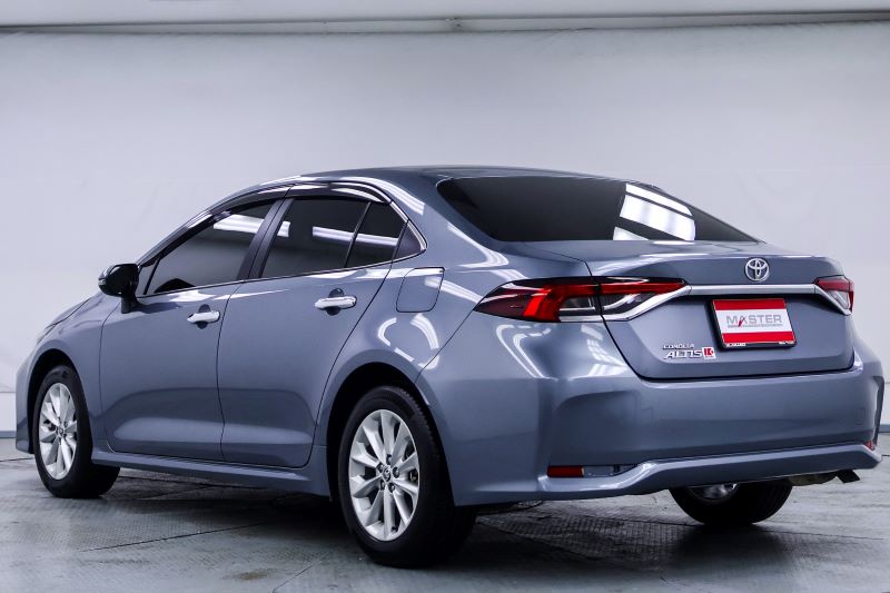 Altis 1.6 G