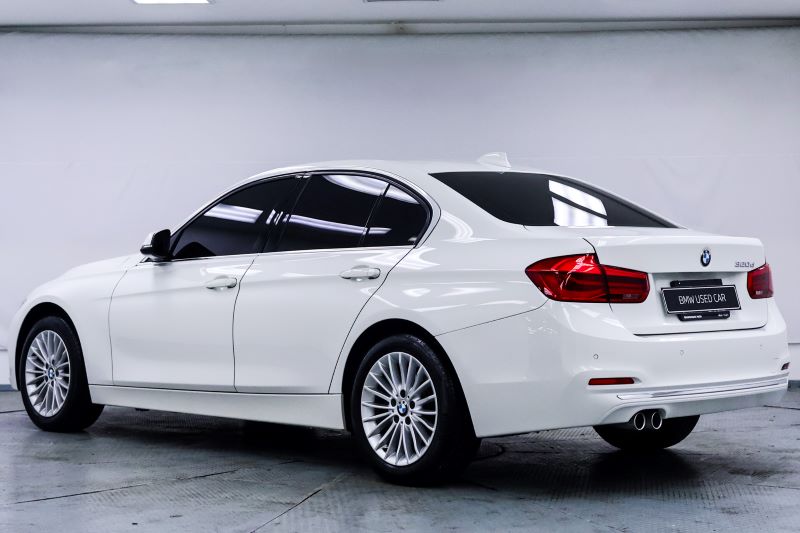 BMW 320dlconic Lci-F30