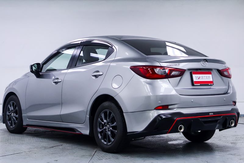 MAZDA 2 1.3 High Connect
