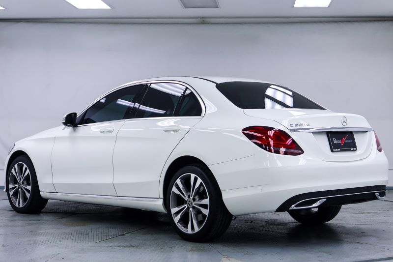 BENZ C220d Avantgarde - W205