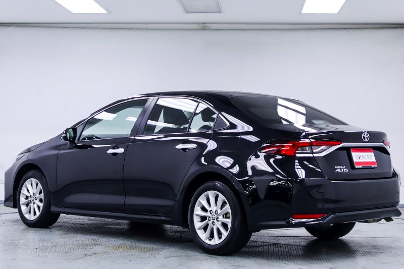 TOYOTA ALTIS 1.6 G
