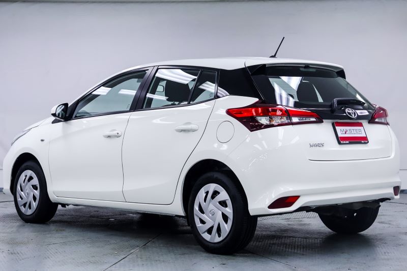 TOYOTA YARIS 1.2 ENTRY 