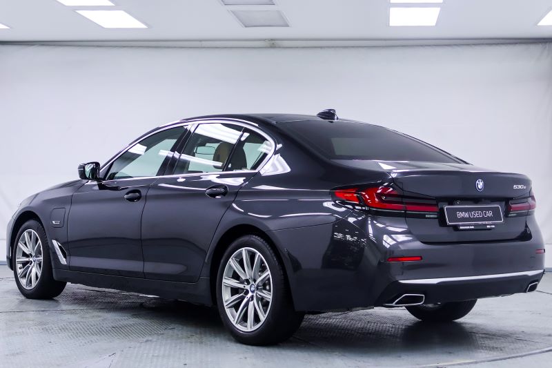 BMW 530e Luxury LCI-G30 