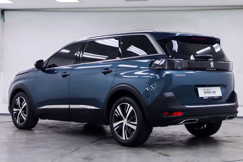 PEUGEOT 5008 Allure 