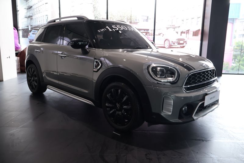 MINI Countryman HighTrim F60 LCI