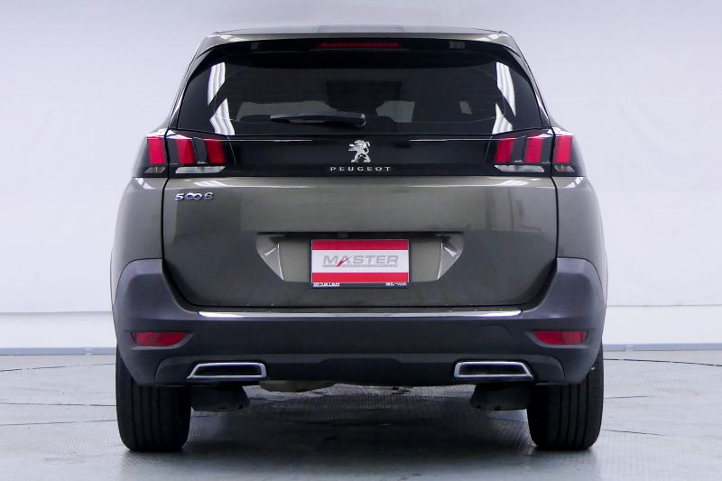 PEUGEOT 5008 ACTIVE 