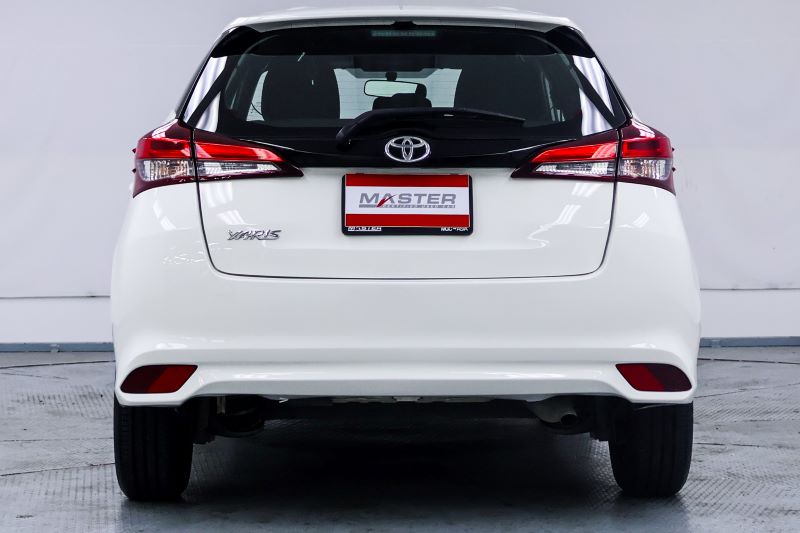TOYOTA YARIS 1.2 ENTRY 