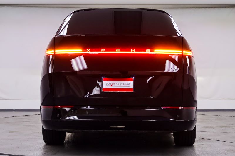 X9 LUXURY 