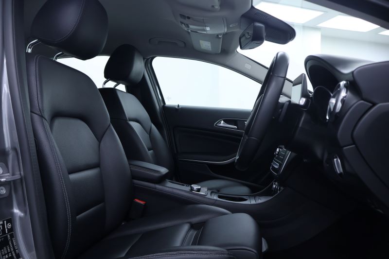 GLA200 Urban W156