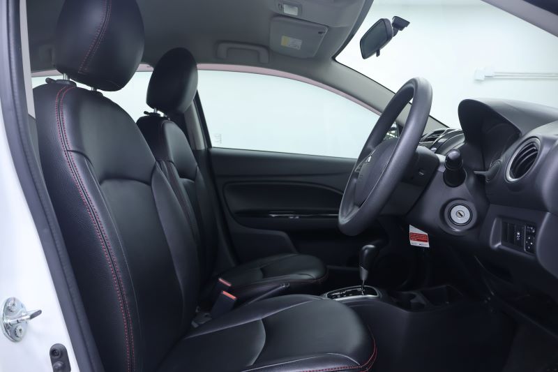 MITSUBISHI MIRAGE1.2 GLX 
