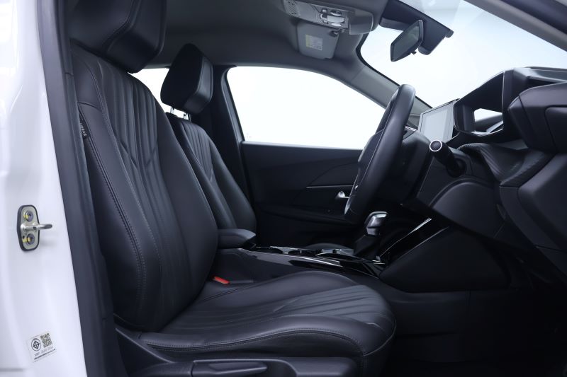 PEUGEOT 2008 ALLURE