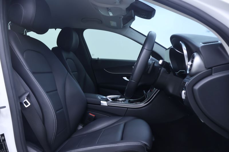BENZ C220d Avantgarde - W205