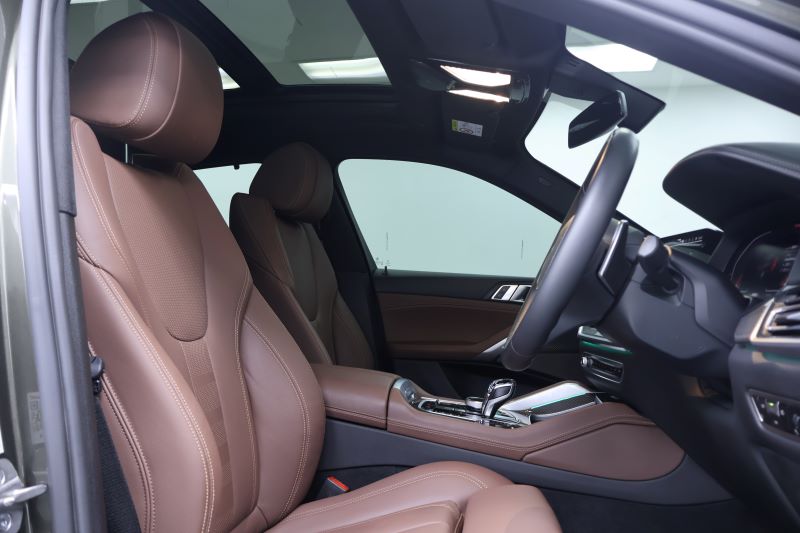4.0i xDrive M Sport-G06
