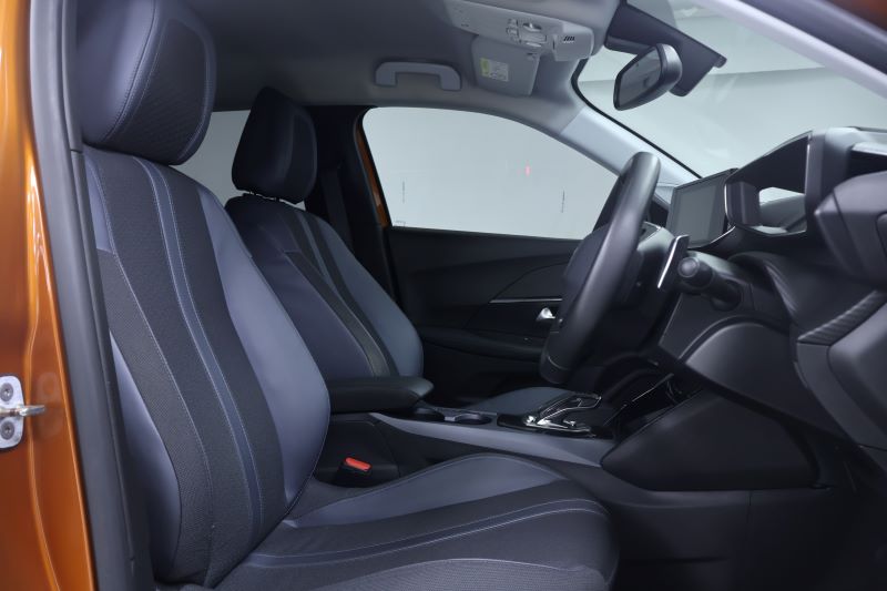 PEUGEOT 2008 ALLURE 