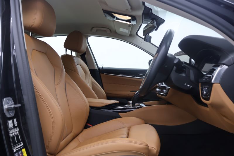 BMW 530e Luxury LCI-G30 