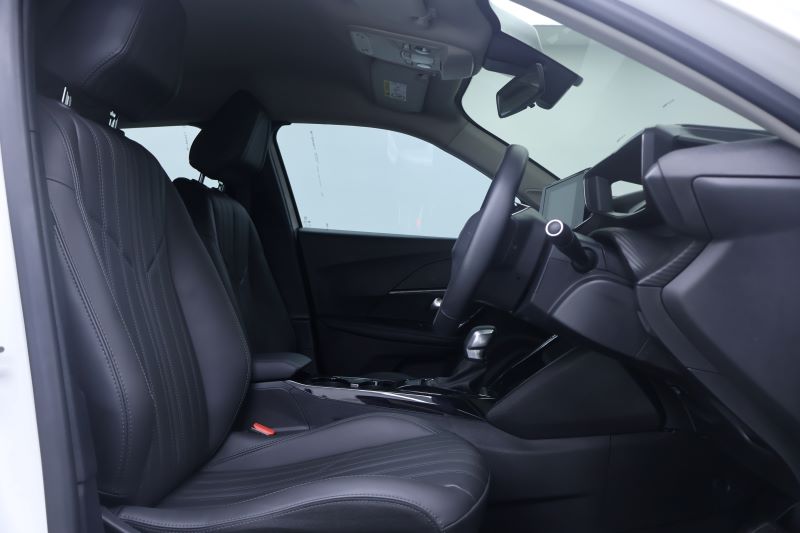 PEUGEOT 2008 ALLURE