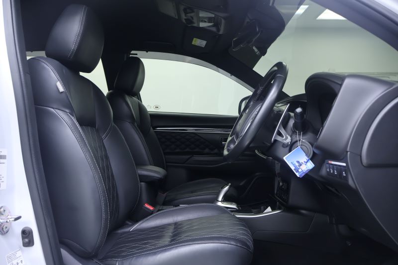 MITSUBISHI Outlander 2.4 Phev 