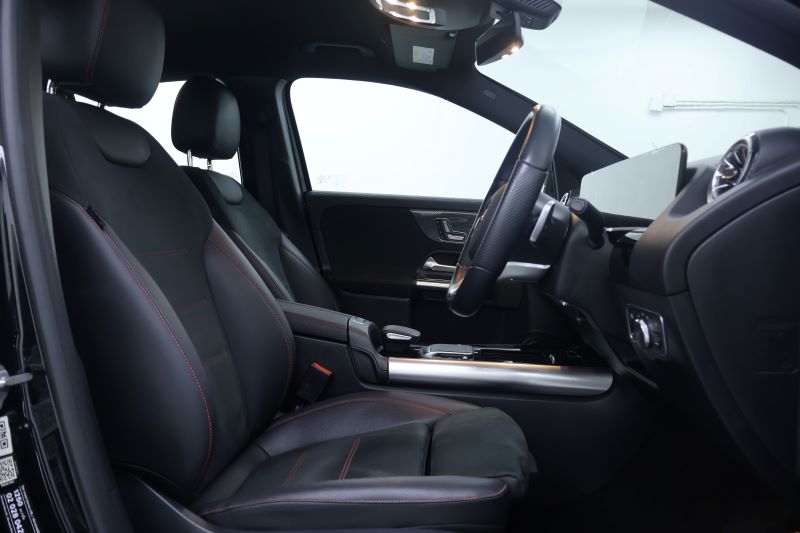 BENZ GLA 200 AMG-W247