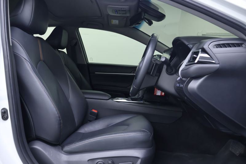 TOYOTA CAMRY 2.5 HEV Premium 