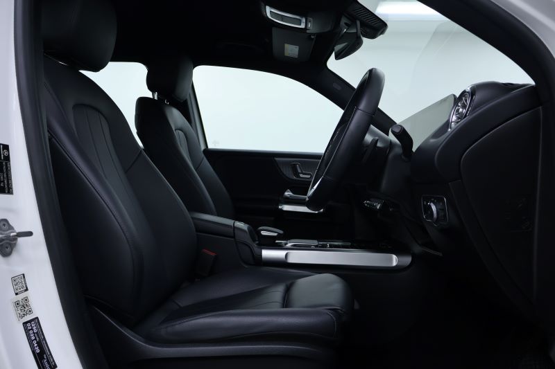 BENZ GLB200 Progessive-w247 