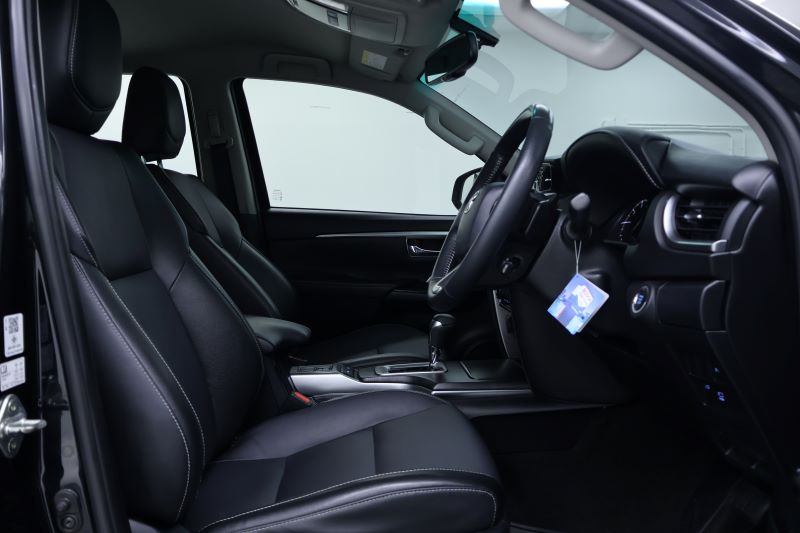 TOYOTA FORTUNER 2.4V 