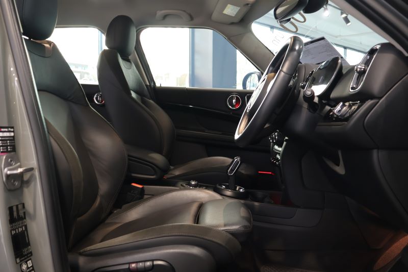 MINI Countryman HighTrim F60 LCI